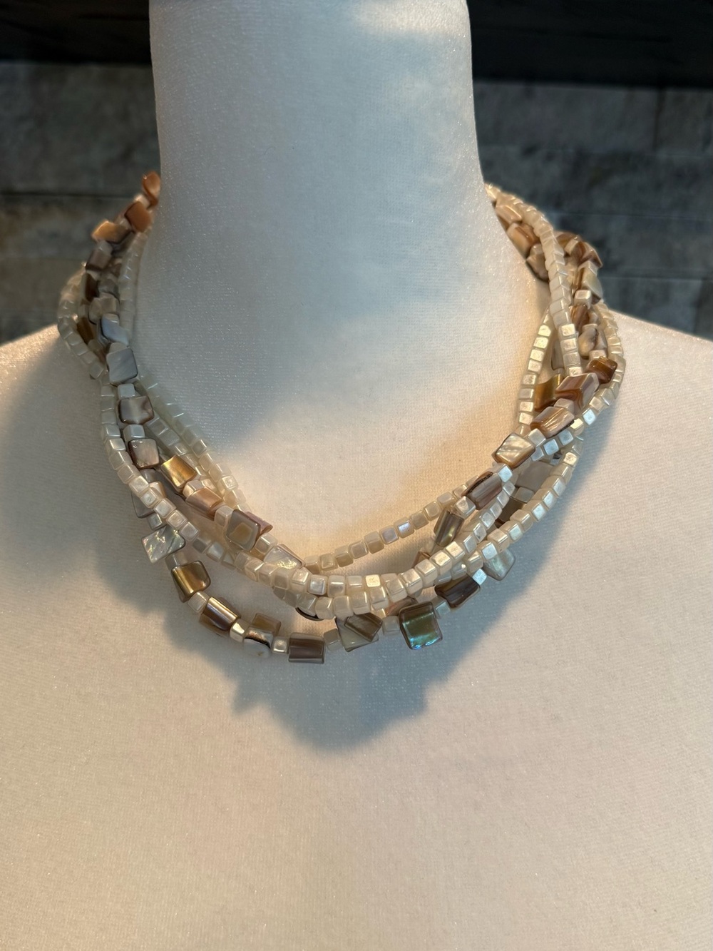 Layered Multi-Strand Shell & Pearl Bead Necklace in Cream and Tan